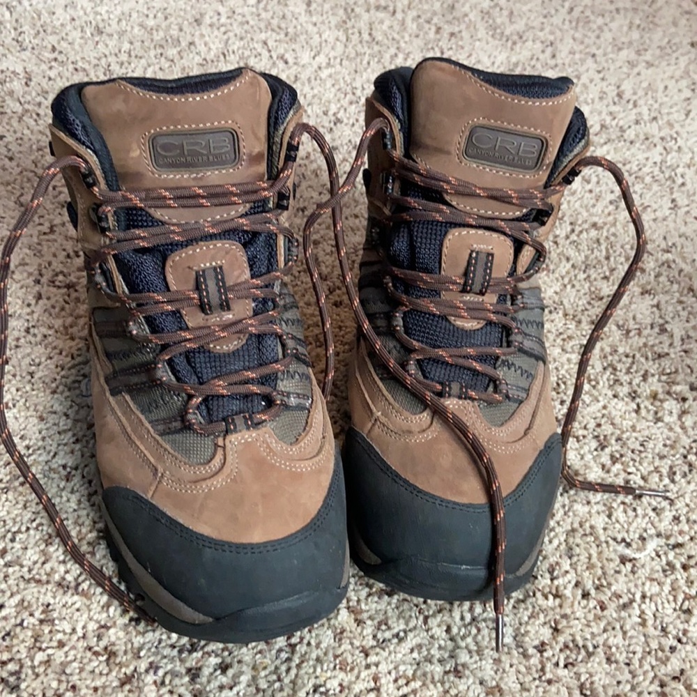 Men’s work boots